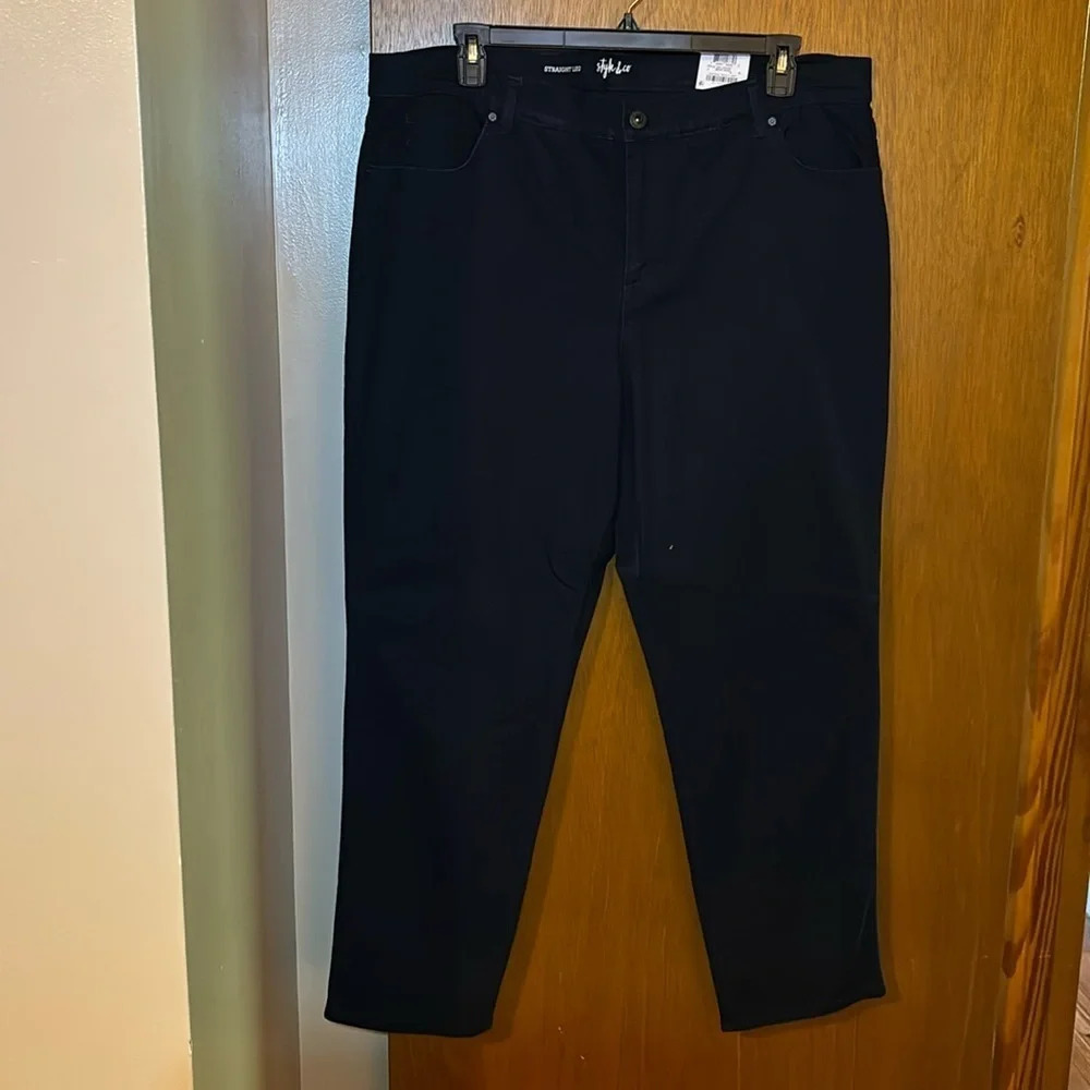 Style & Co. Plus Straight Leg Black Jeans Size 22W